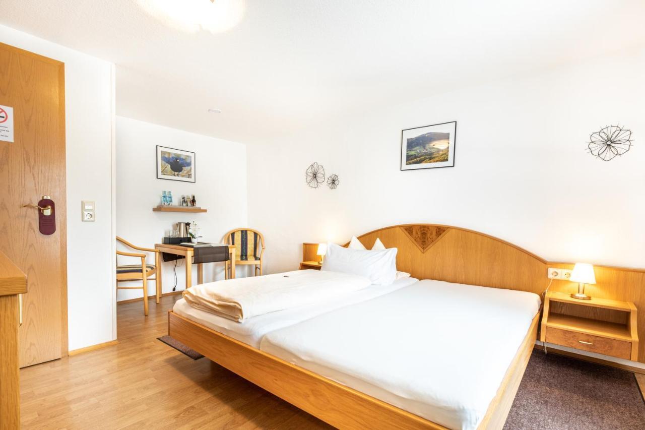 Hotel Landgasthof Zum Pflug Kleines Wiesental Extérieur photo
